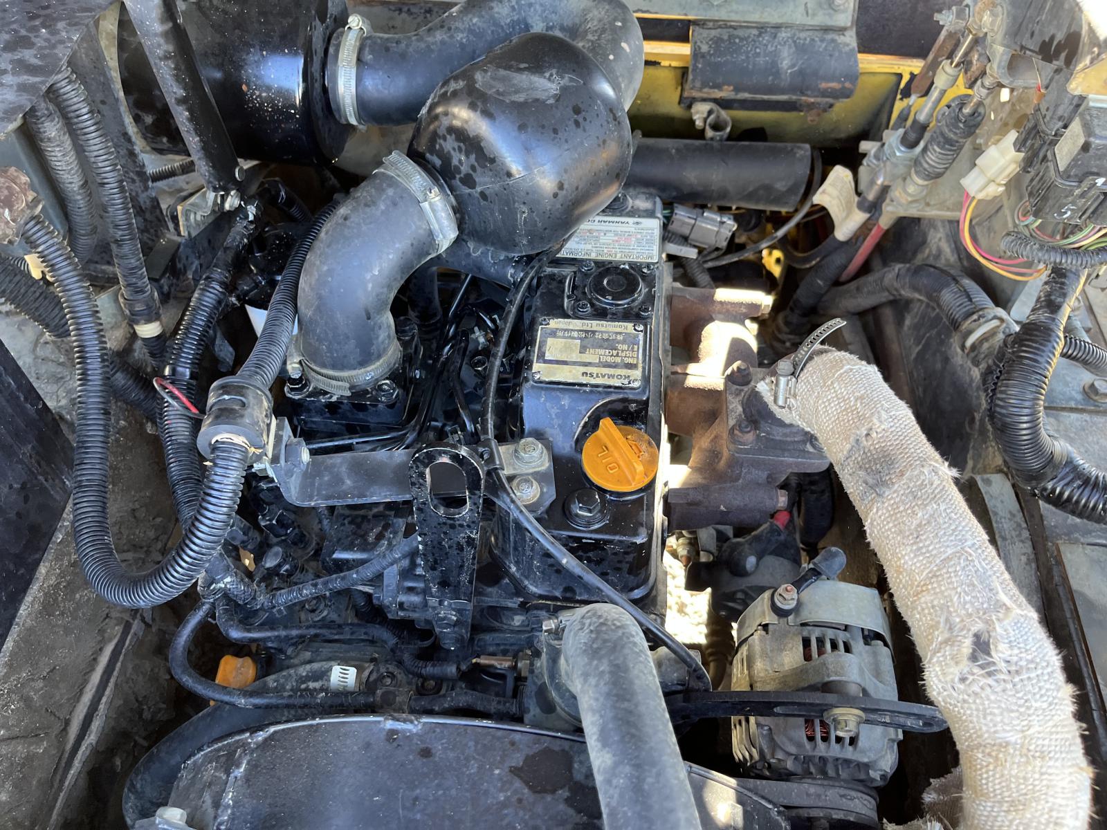 ./imagenes/INVOICE/2019/18037/KOMATSU WA30-5 (2).JPG